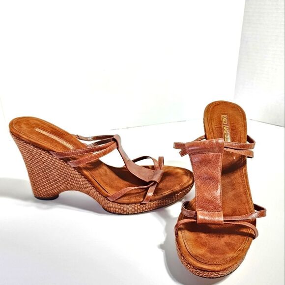 Enzo Angiolini  - Picture 1 of 11